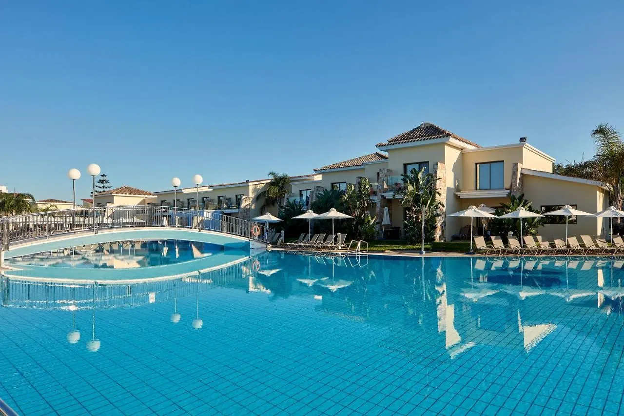 Atlantica Aeneas Resort アヤナパ キプロス