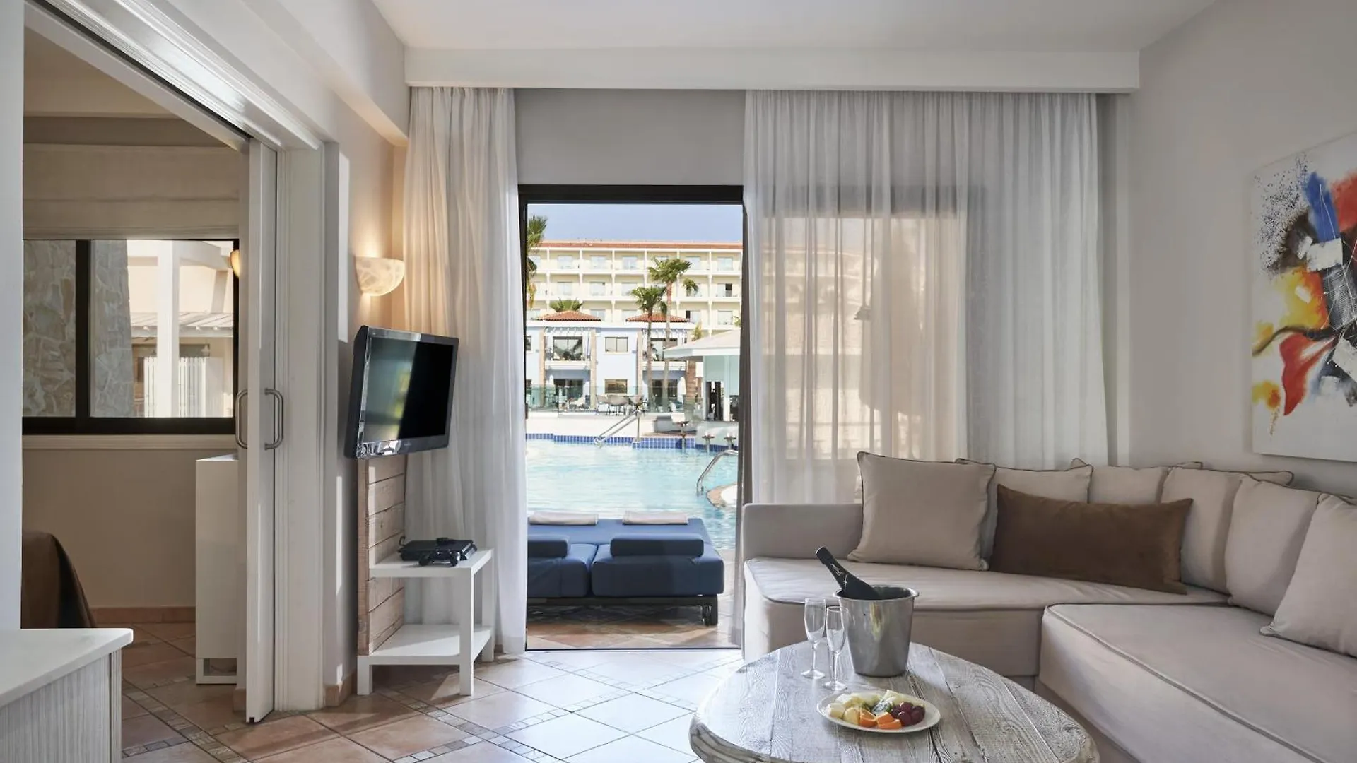 Atlantica Aeneas Resort アヤナパ